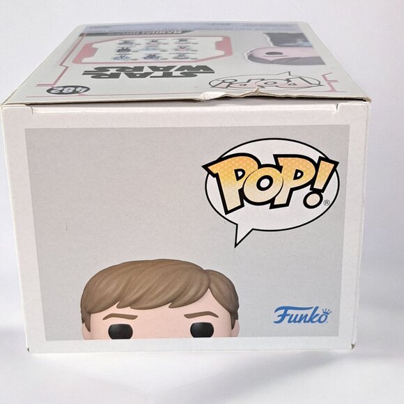 Funko Pop Luke Skywalker with Grogu #482 Star Wars - Picture 9 of 9